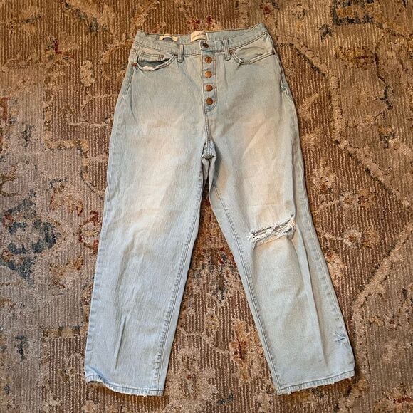Universal Thread High Rise Distressed Light Denim Jeans - Picture 1 of 5